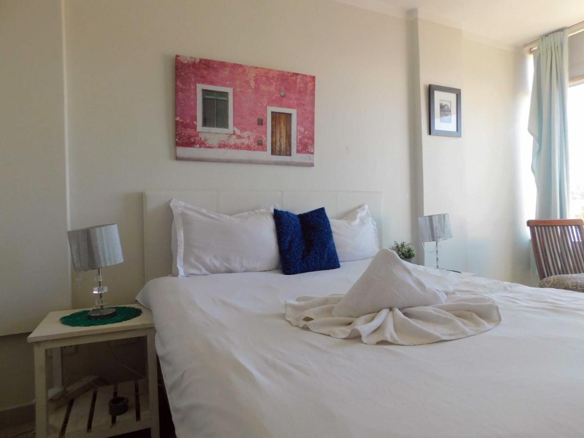 Apartment 72 On Kloof *